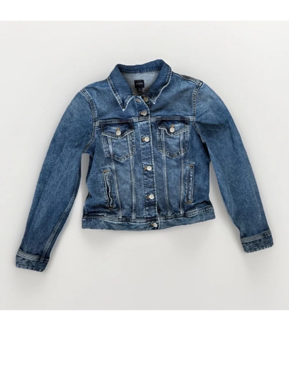 J CREW Womens Denim Classic Jean Jacket Blue Size Medium Timeless Trucker Jacket - Picture 14 of 15